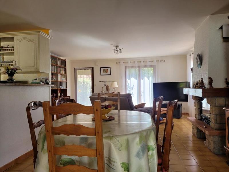 Maison - 93 m² - 4 pièces