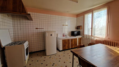 Maison - 92 m² - 4 pièces