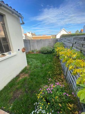 Maison - 102 m² - 4 pièces