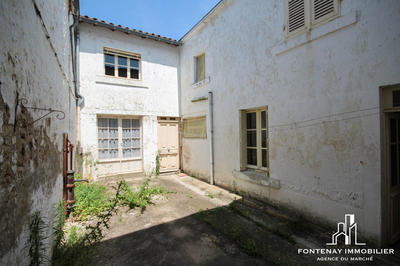 Maison - 122 m² - 7 pièces