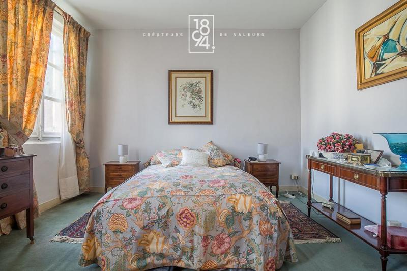 Appartement - 110 m² - 4 pièces