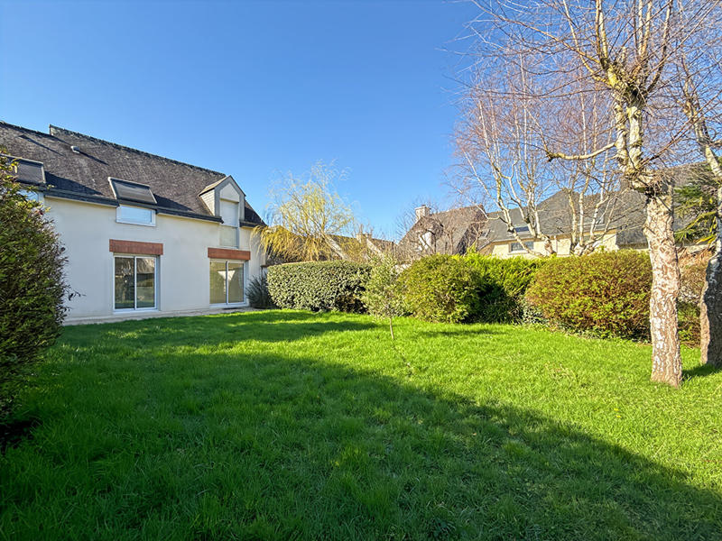 Maison - 111 m² - 5 pièces