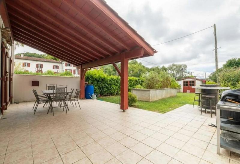 Maison - 108 m² - 5 pièces