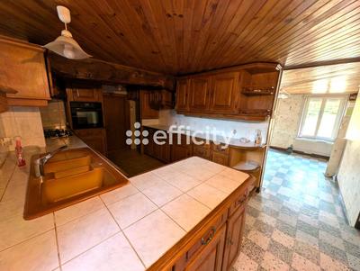 Maison - 115 m² - 5 pièces