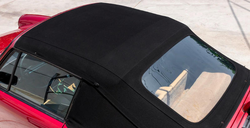 Porsche 911 Carrera Cabriolet