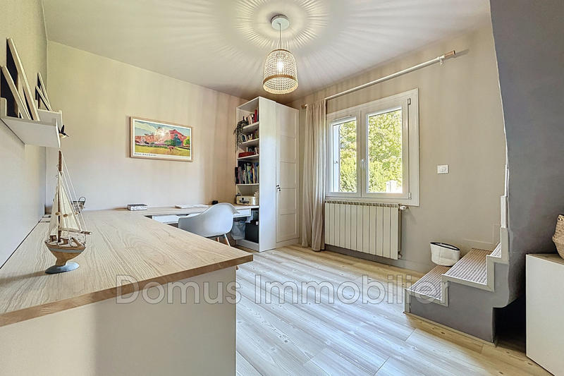 Maison - 173 m² - 7 pièces