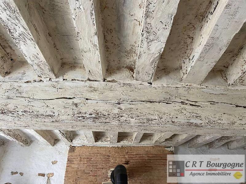 Maison ancienne - 89 m² - 7 pièces