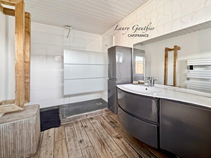 Maison - 111 m² - 4 pièces