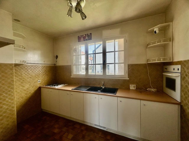 Maison - 92 m² - 4 pièces