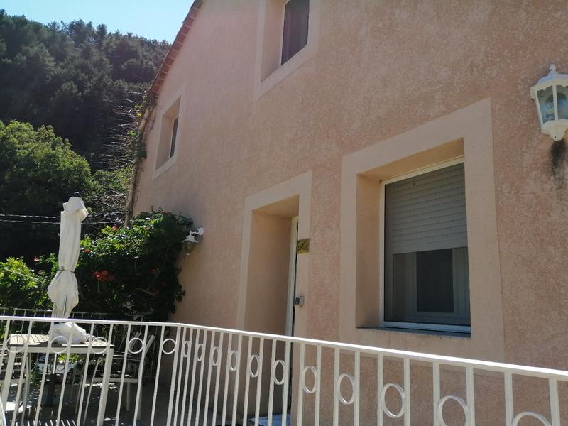 Maison de village - 110 m² - 6 pièces