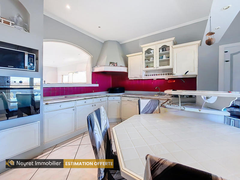 Maison - 160 m² - 7 pièces