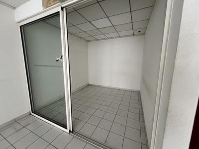 Local d'activités - 170 m²