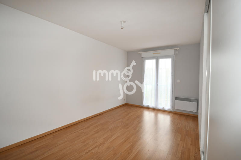 Appartement - 82 m² - 3 pièces