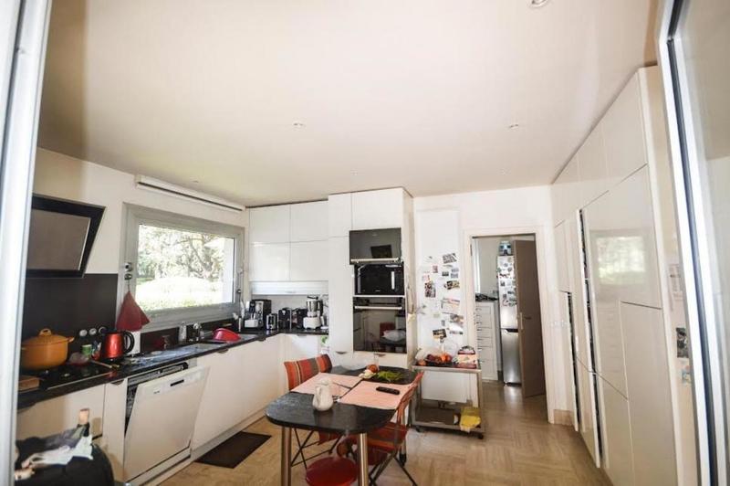 Maison - 227 m² - 6 pièces