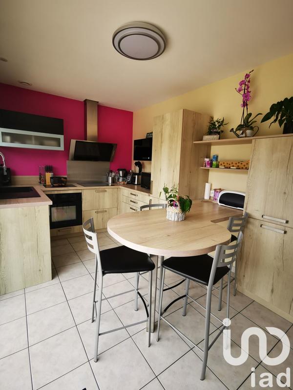 Maison - 95 m² - 6 pièces