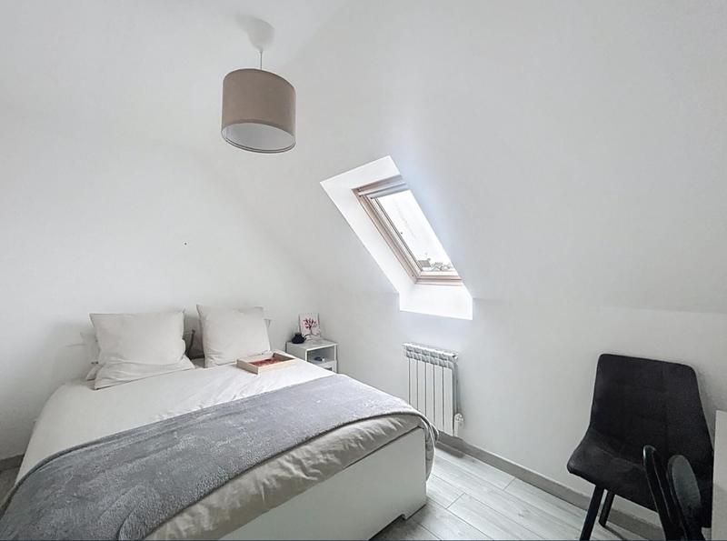 Maison - 83 m² - 5 pièces