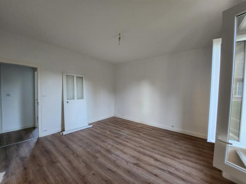 Maison - 84 m² - 5 pièces