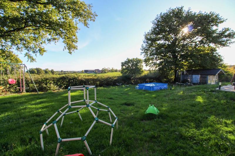 Maison - 99 m² - 4 pièces