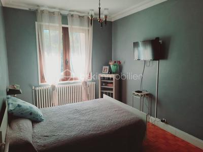 Maison traditionnelle - 85 m² - 4 pièces