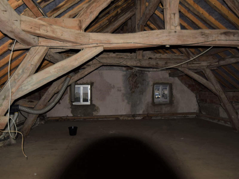 Maison - 99 m² - 4 pièces