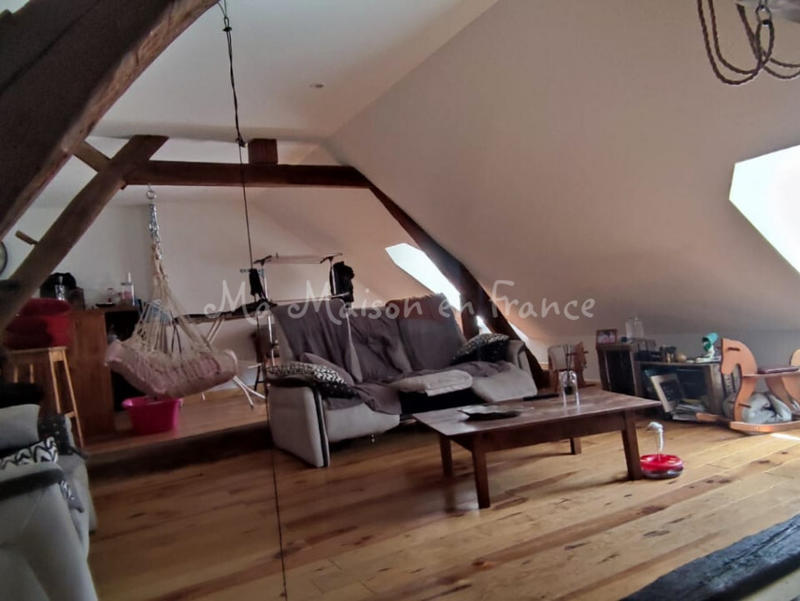 Maison - 300 m² - 10 pièces