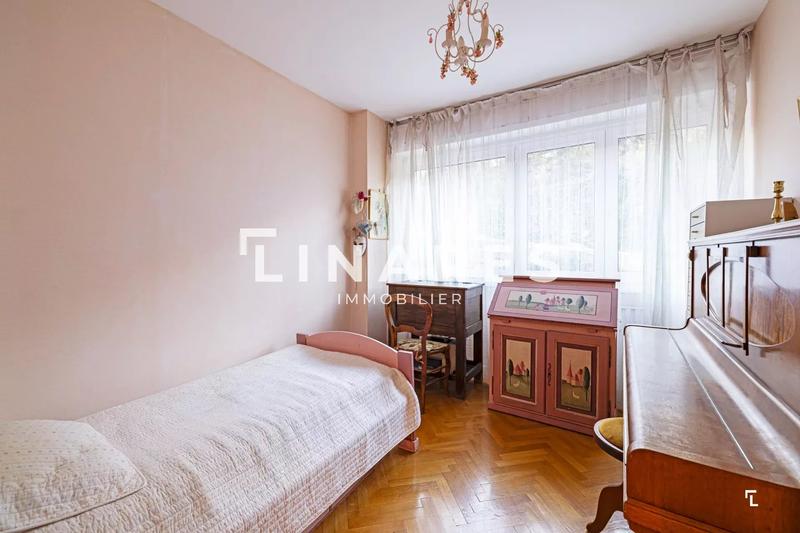 Appartement - 120 m² - 5 pièces