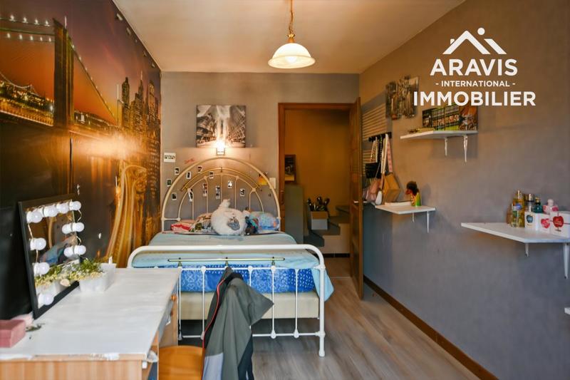 Maison - 132 m² - 9 pièces