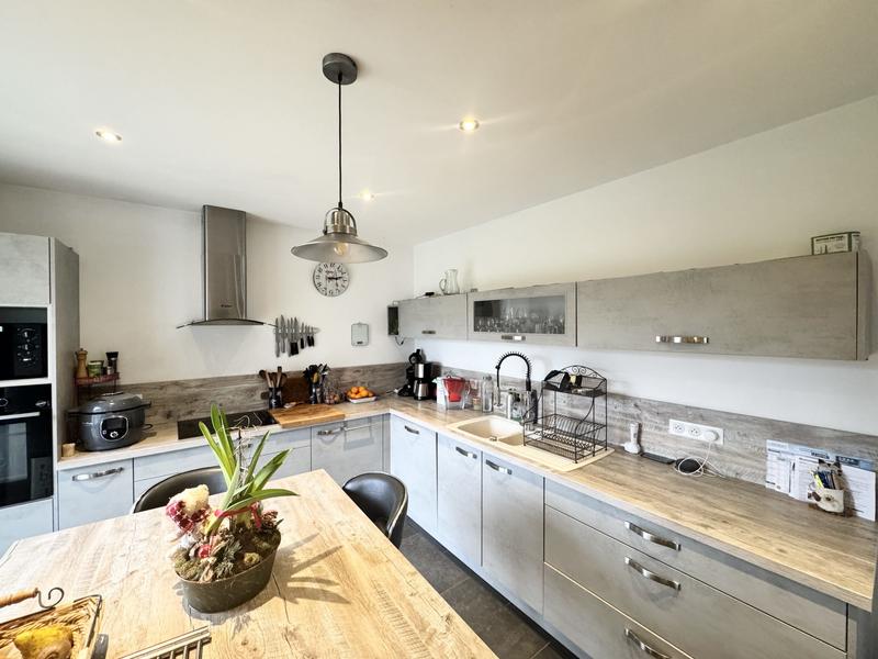 Maison - 133 m² - 6 pièces