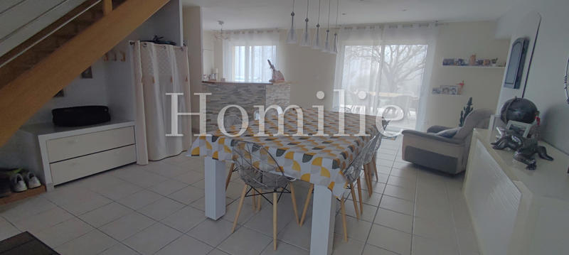 Maison - 140 m² - 7 pièces