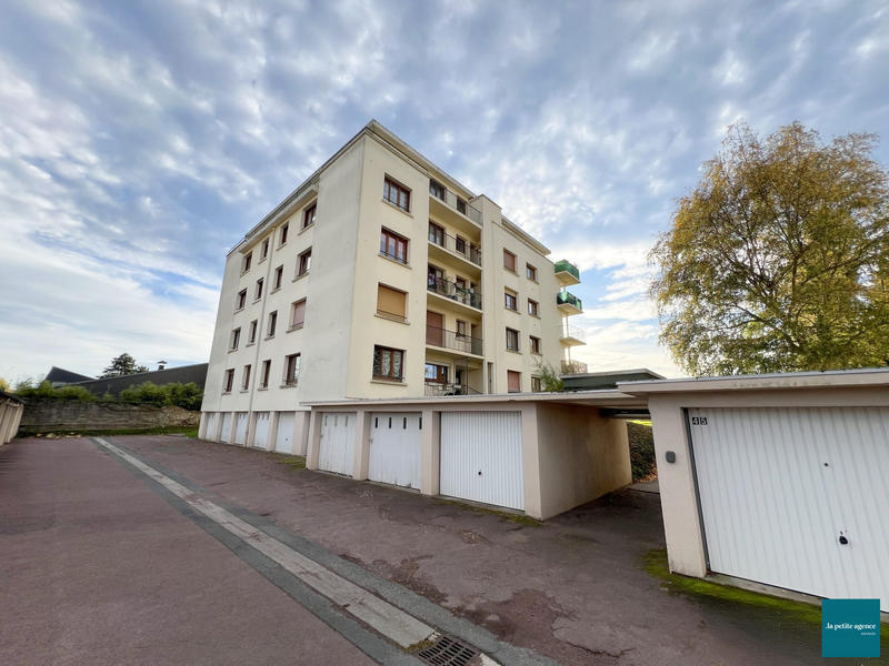 Appartement - 75 m² - 3 pièces