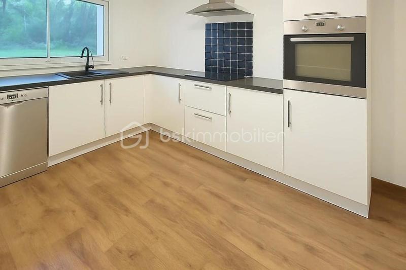 Maison - 138 m² - 6 pièces