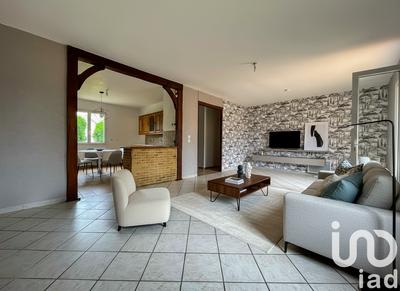 Maison - 102 m² - 5 pièces