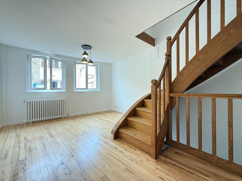 Maison de ville - 93 m² - 4 pièces