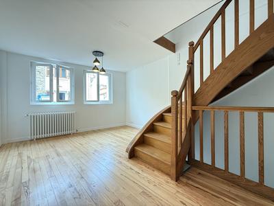Maison de ville - 93 m² - 4 pièces