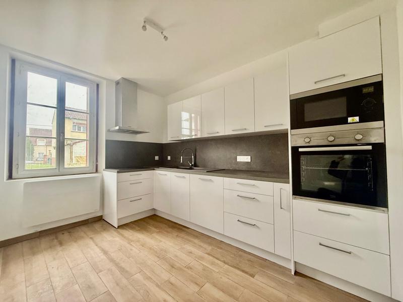 Maison - 80 m² - 3 pièces