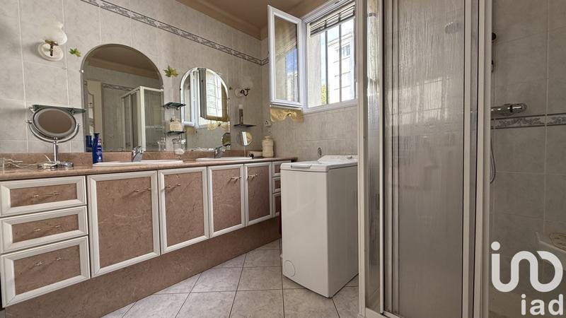 Maison de ville - 95 m² - 5 pièces