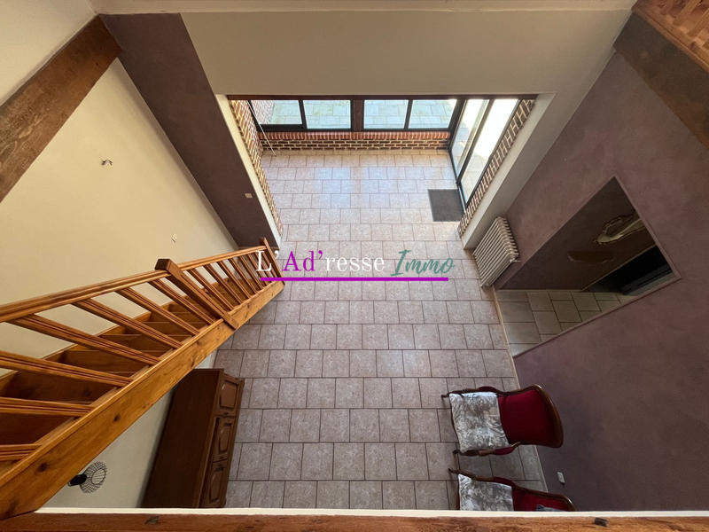 Maison - 182 m² - 8 pièces