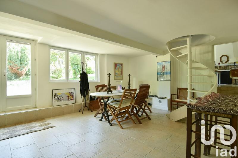 Maison - 150 m² - 6 pièces