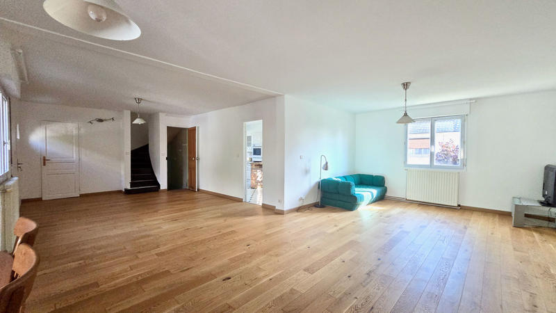 Maison - 143 m² - 6 pièces