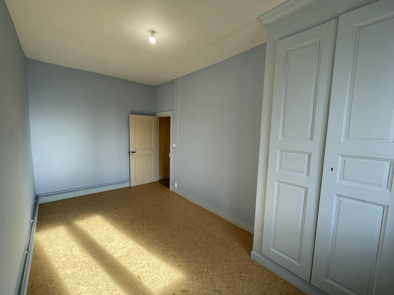 Maison - 170 m² - 7 pièces