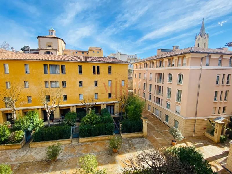 Appartement - 55 m² - 3 pièces