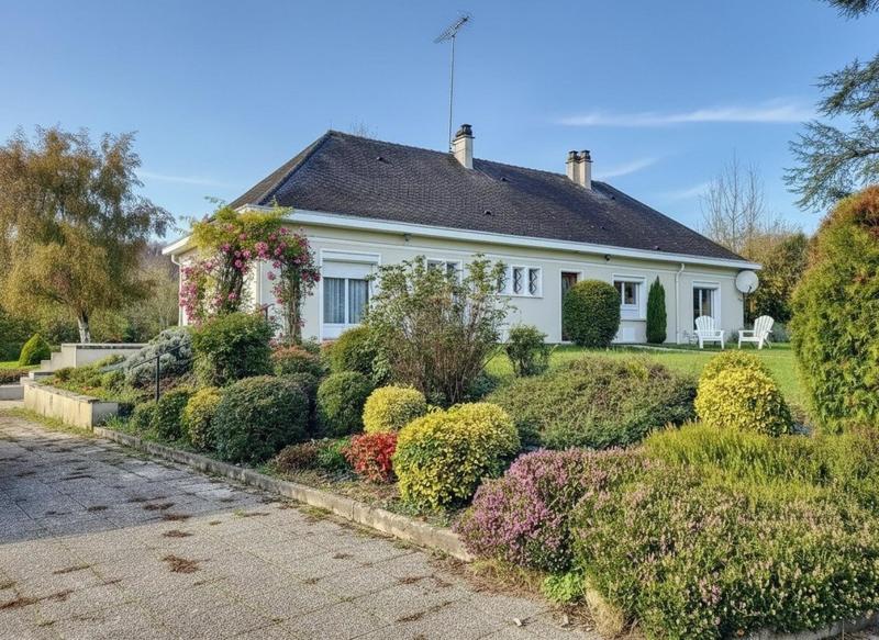 Maison - 203 m² - 7 pièces