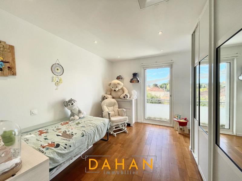 Maison - 173 m² - 7 pièces