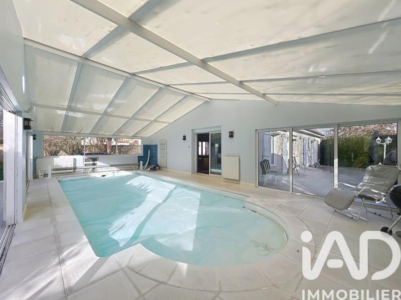 Maison - 165 m² - 6 pièces