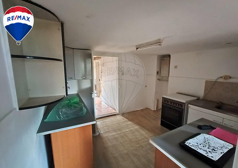 Maison - 99 m² - 5 pièces