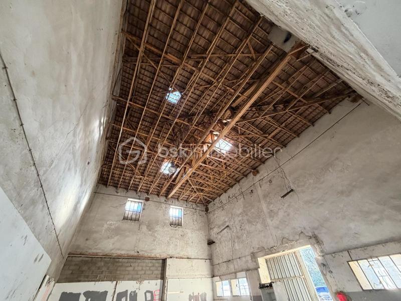 Loft - 119 m² - 1 pièce