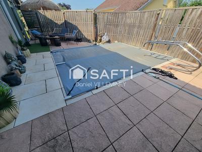 Maison - 180 m² - 7 pièces