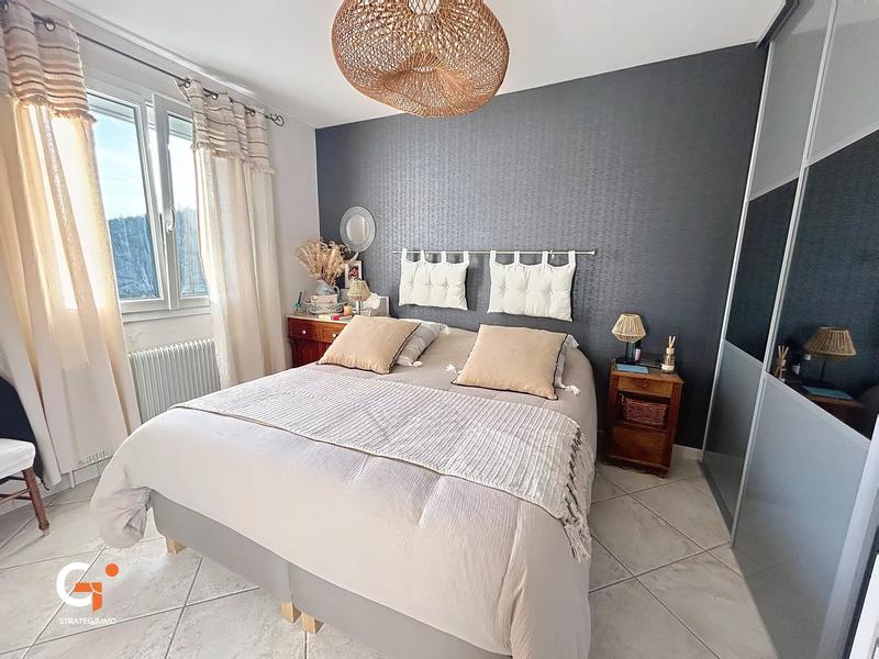 Maison - 127 m² - 6 pièces