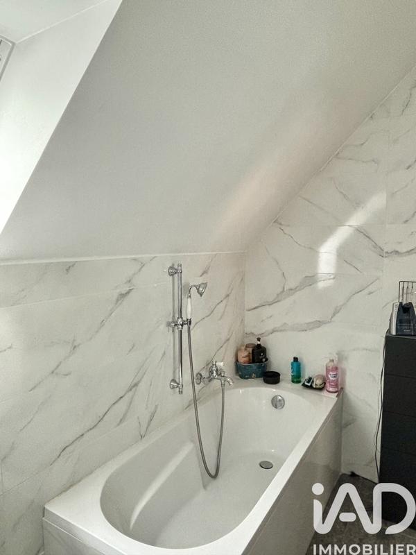 Maison - 142 m² - 5 pièces