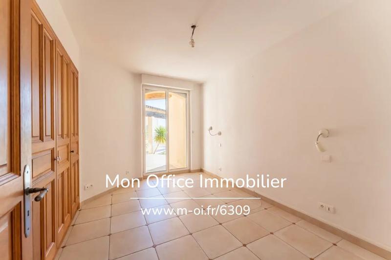 Maison - 178 m² - 6 pièces